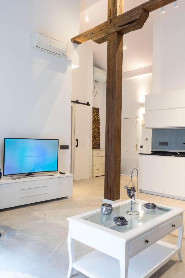 Acogedor Apartamento En Pleno Centro De Malaga By Sharingco 아파트 외부 사진