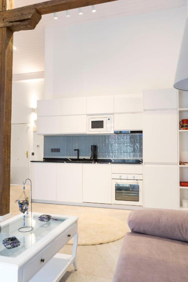 Acogedor Apartamento En Pleno Centro De Malaga By Sharingco 아파트 외부 사진
