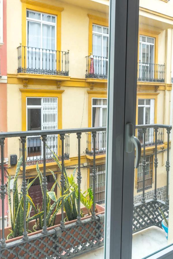 Acogedor Apartamento En Pleno Centro De Malaga By Sharingco 아파트 외부 사진