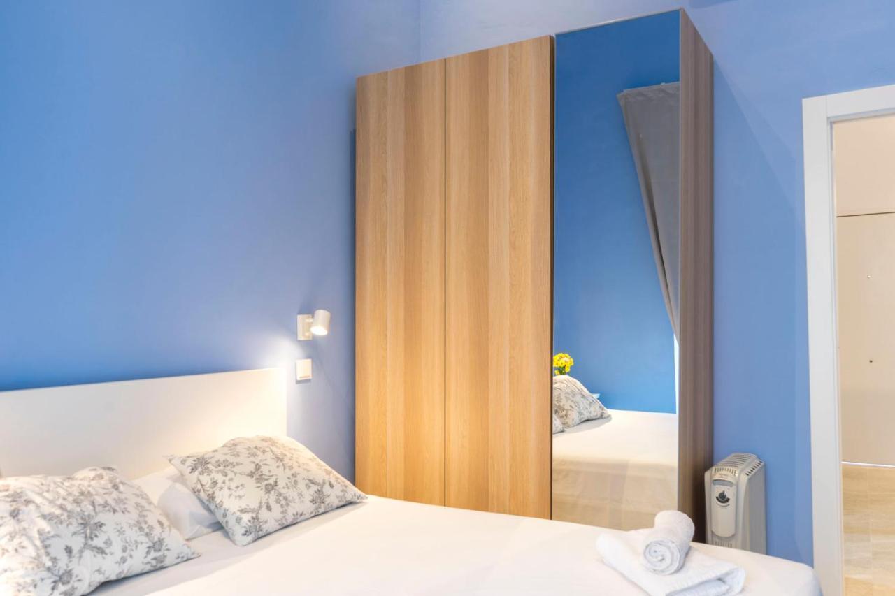 Acogedor Apartamento En Pleno Centro De Malaga By Sharingco 아파트 외부 사진